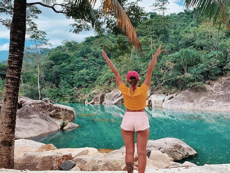 Ba Hồ là điểm check in thu hút nhiều du khách