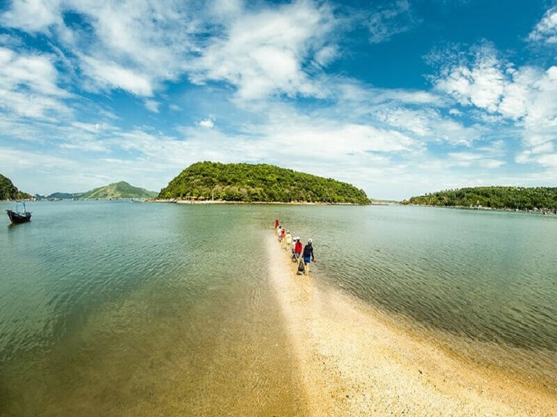 Nhất Tự Sơn Phú Yên