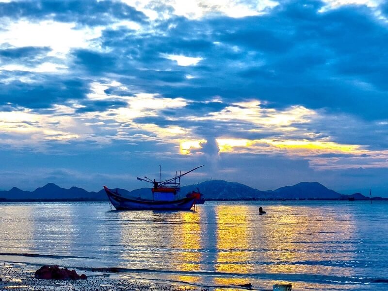 Vẻ đẹp thiên nhiên mộc mạc tại đầm Thị Nại