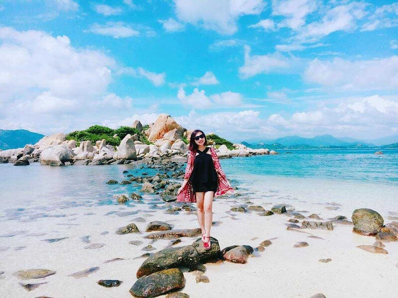 Tháng 1 - 9 là thời điểm đẹp để tham quan đảo Bình Ba