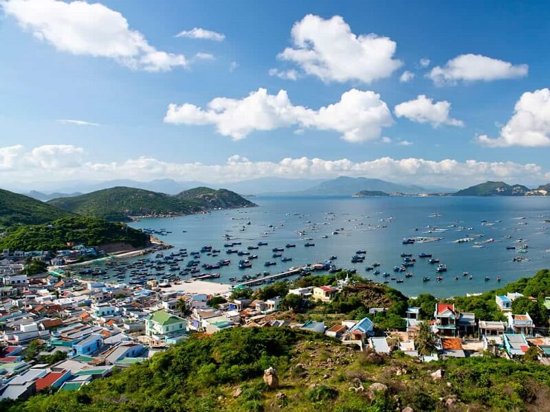 Đảo Bình Ba mang vẻ đẹp hoang sơ kỳ bí