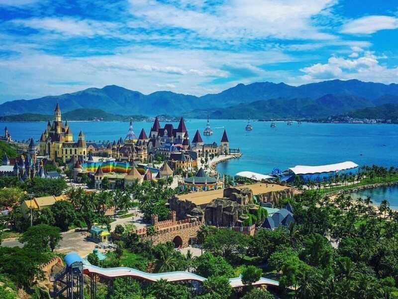 Khám phá khu vui chơi lớn nhất tại đảo