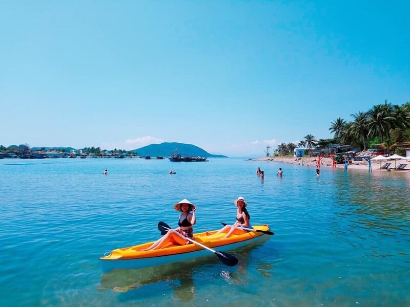 Gía vé đảo Robinson