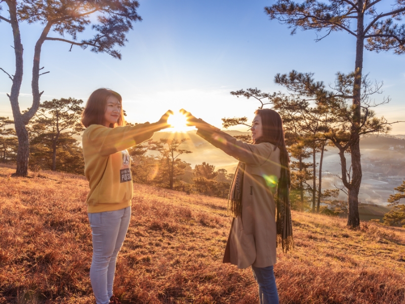 Lưu giữ kỷ niệm săn mây đầy thơ mộng