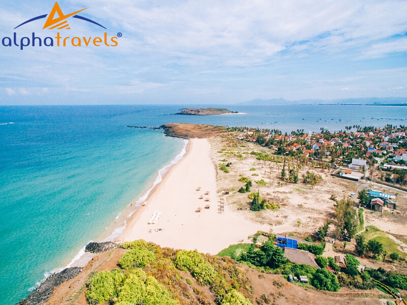 Gành Ông - điểm check in thu hút nhiều giới trẻ