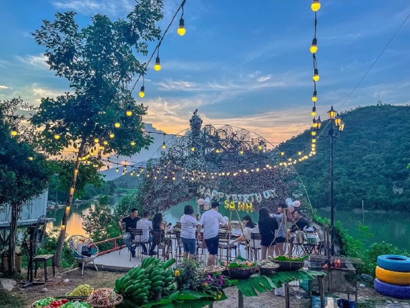 Thích hợp tổ chức BBQ, Tiệc