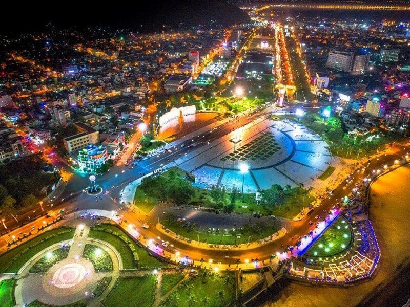 Tổng quan khuôn viên quảng trường Quy Nhơn