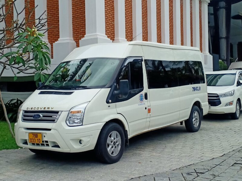 Địa chỉ thuê xe 16 chỗ ở Nha Trang uy tín