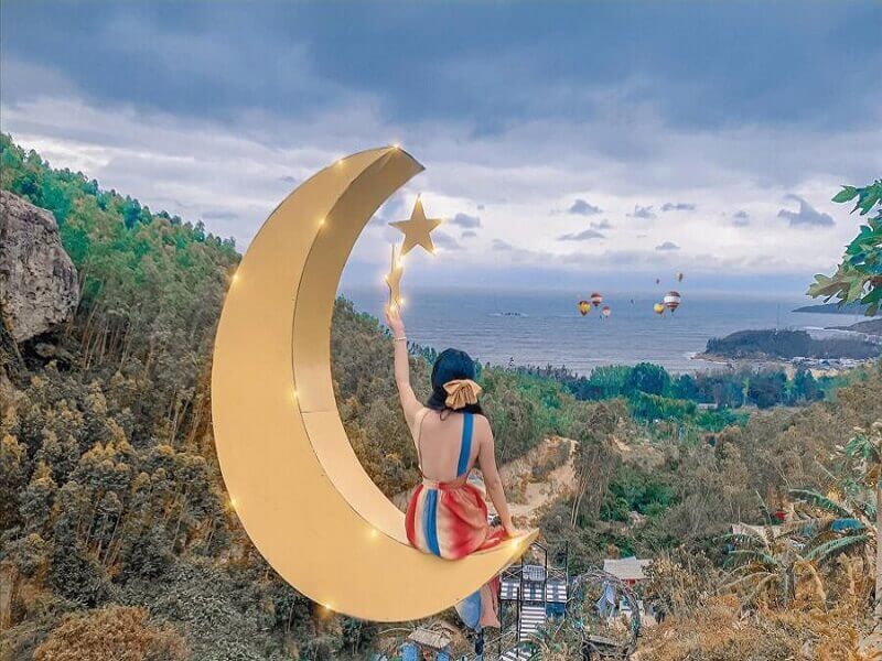 Thời điểm tham quan đẹp nhất là tháng 9 - tháng 5 hằng năm